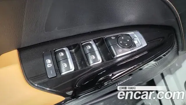 Kia K5 2022 — Şəkil 12/30