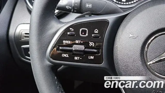 Mercedes-Benz C-Class 2019 — Фото 16/20