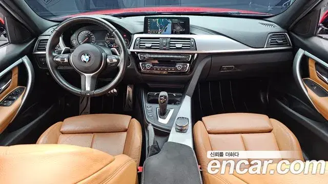 BMW 3 Series 2018 — Фото 7/20
