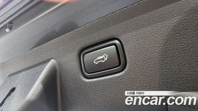 Kia Sportage 2025 — Фото 19/20