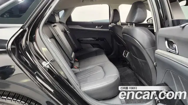 Kia K5 2026 — Şəkil 1/36