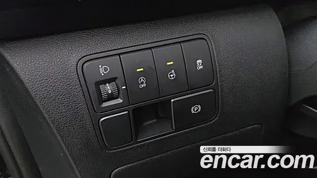 Hyundai Staria 2022 — Photo 19/20