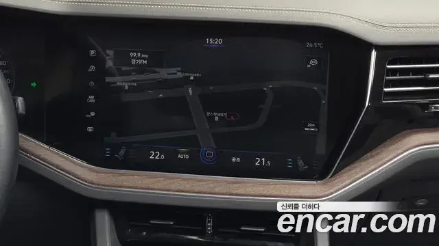 Volkswagen Touareg 2023 — Şəkil 18/20