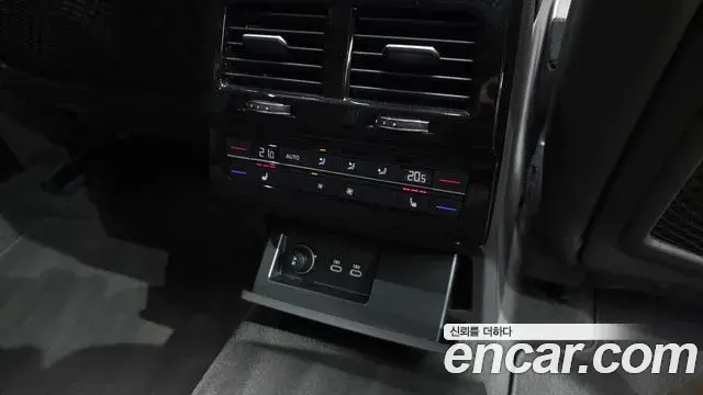 Volkswagen Touareg 2023 — Şəkil 4/20