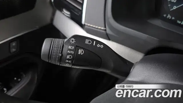 Volvo XC90 2020 — ფოტო 22/37