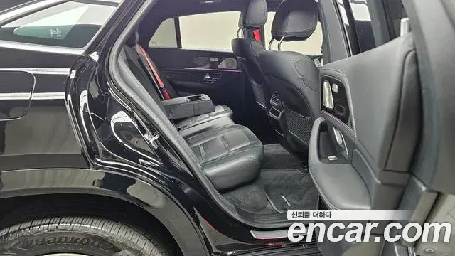 Mercedes-Benz GLE-Class 2023 — Фото 11/20