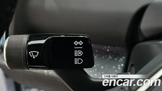 Volvo EX30 2025 — ფოტო 14/33