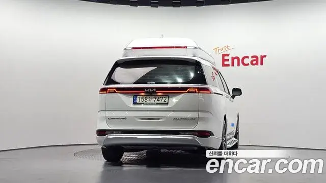 Kia Carnival 2021 — Фото 4/20