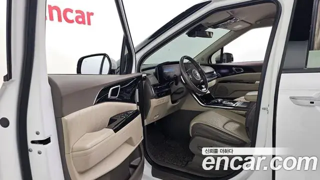 Kia Carnival 2021 — Фото 10/20