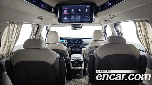 Kia Carnival 2021 — Фото 13/20