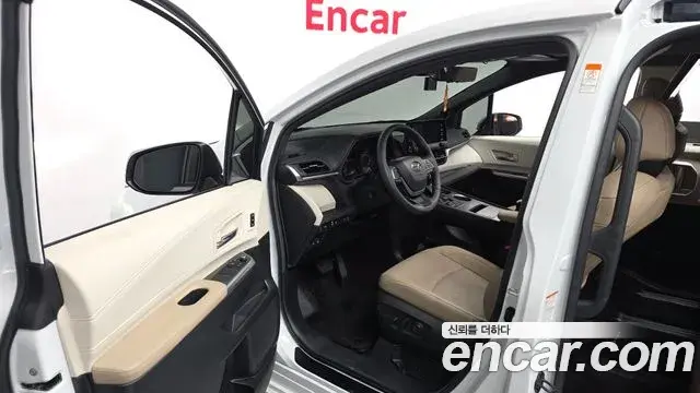 Toyota Sienna 2024 — Photo 10/20