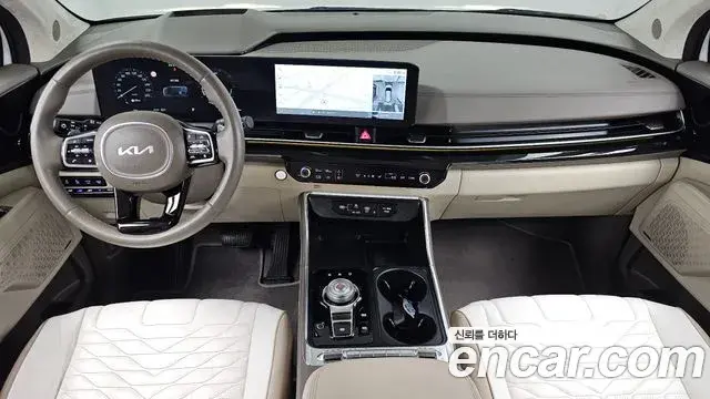 Kia Carnival 2024 — Photo 7/20