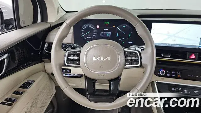 Kia Carnival 2024 — Photo 13/20