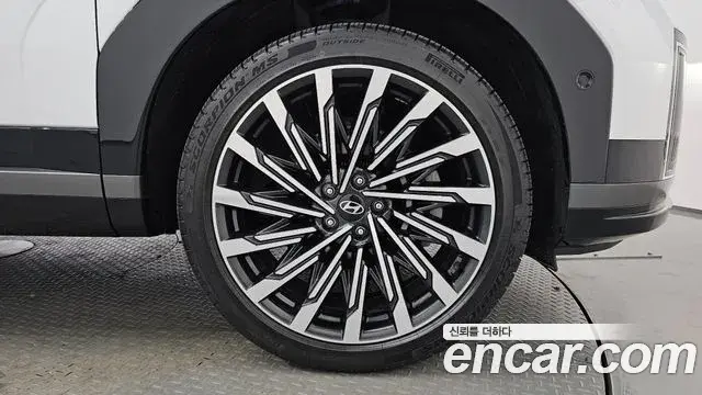 Hyundai Santa Fe 2024 — Photo 4/20