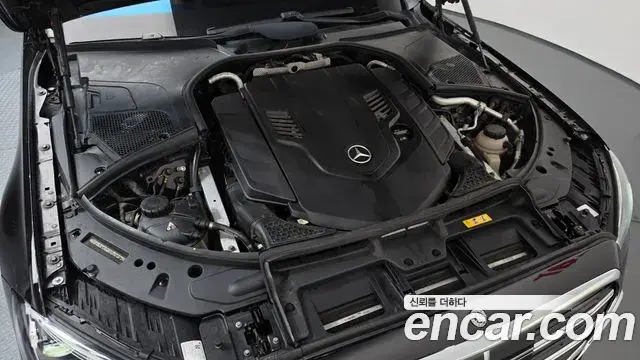 Mercedes-Benz S-Class 2021 — Фото 6/20