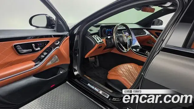 Mercedes-Benz S-Class 2021 — Фото 10/20