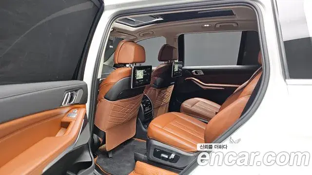 BMW X7 2020 — Şəkil 12/20