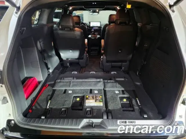 Toyota Sienna 2025 — Photo 6/18