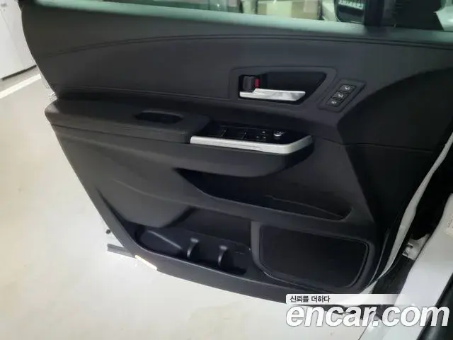 Toyota Sienna 2025 — Photo 8/18