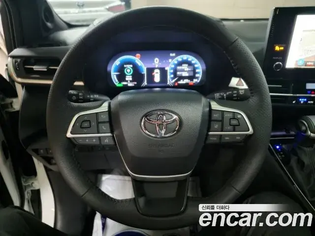 Toyota Sienna 2025 — Photo 11/18