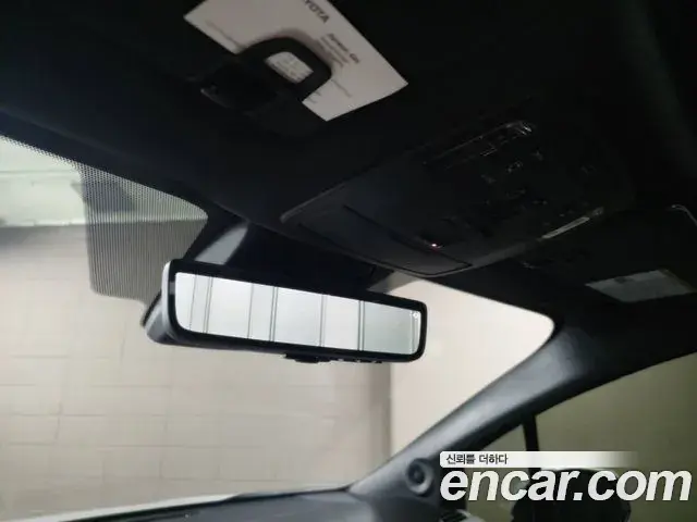 Toyota Sienna 2025 — Photo 14/18