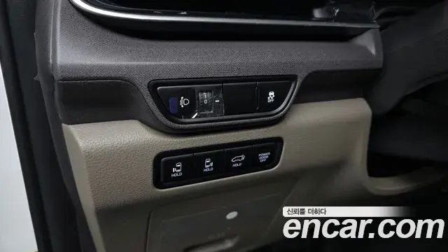 Kia Carnival 2024 — Photo 12/20