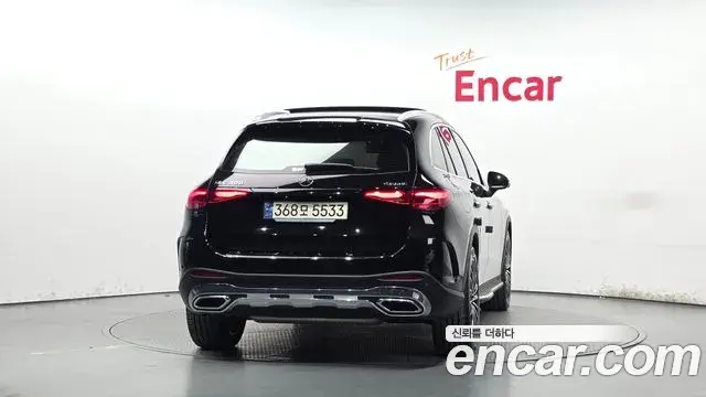 Mercedes-Benz GLC-Class 2023 — Photo 4/20