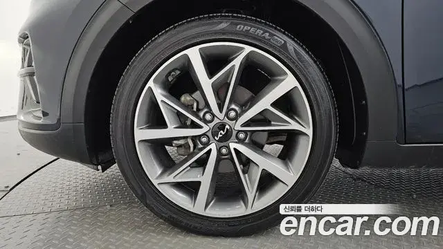 Kia Niro 2021 — Photo 5/20