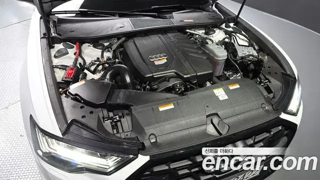 Audi A6 2025 — Photo 6/20