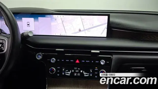 Genesis Electrified G80 2024 — Photo 13/20