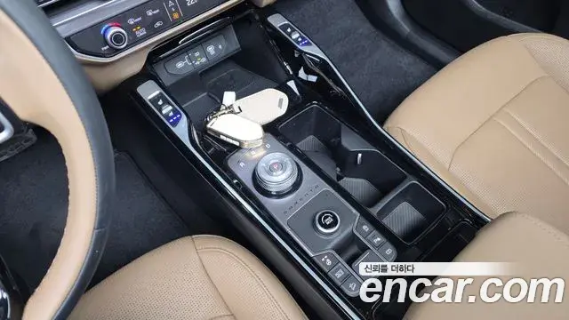 Kia Sorento 2024 — Фото 9/20
