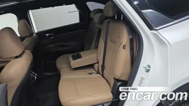 Kia Sorento 2024 — Фото 12/20