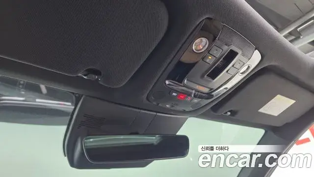 Kia Sorento 2024 — Фото 18/20