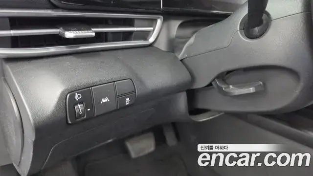 Hyundai Avante 2020 — Photo 18/20