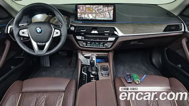 BMW 5 Series 2022 — Şəkil 7/20