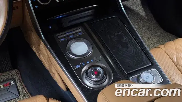 Genesis GV80 2020 — Photo 9/20