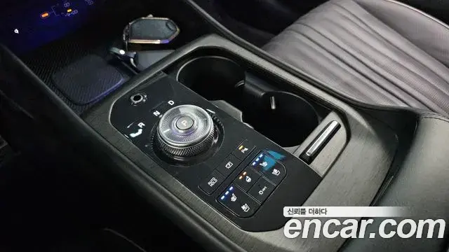 Kia K8 2025 — Photo 9/20