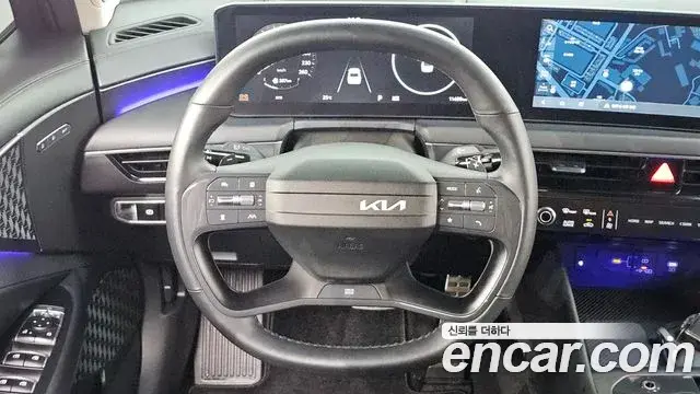Kia K8 2025 — Photo 11/20