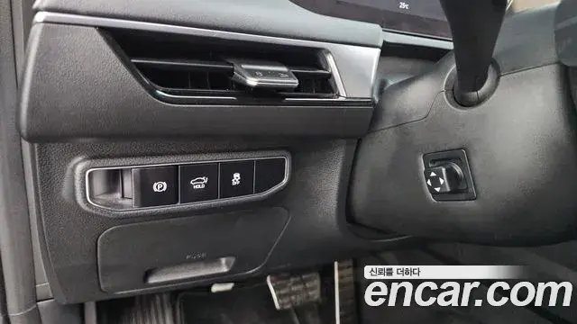 Kia K8 2025 — Photo 16/20