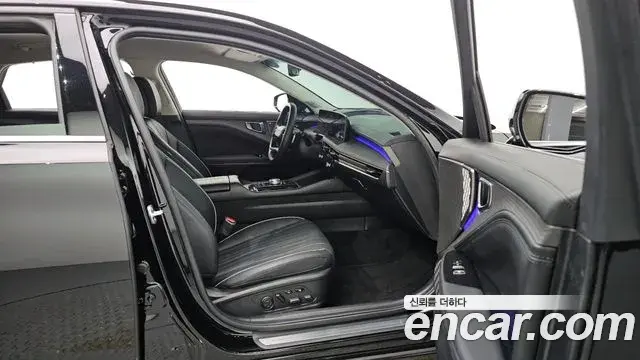 Kia K8 2025 — Photo 18/20
