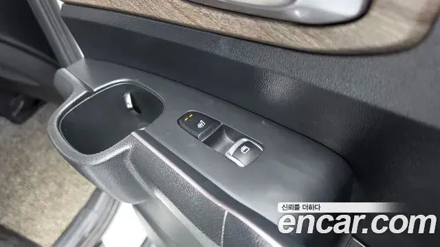 Kia Sorento 2021 — Фото 17/20