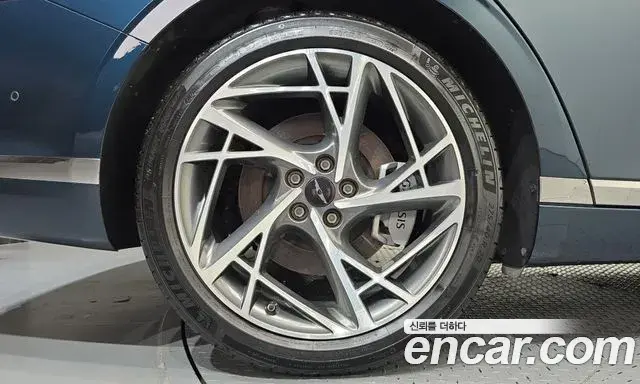 Genesis G90 2022 — Photo 5/20