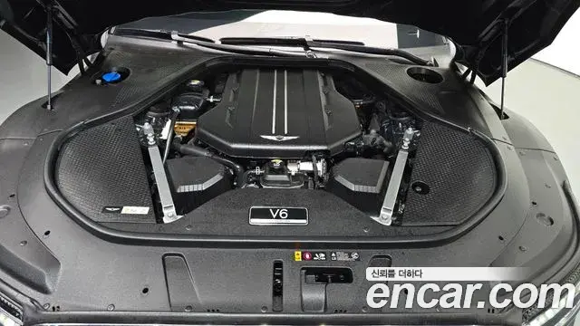 Genesis G90 2022 — Photo 6/20