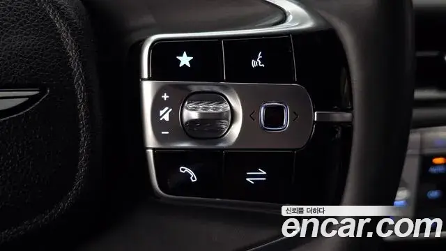 Genesis G90 2022 — Photo 17/20