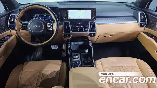Kia Sorento 2023 — Photo 7/20