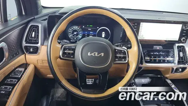 Kia Sorento 2023 — Photo 12/20