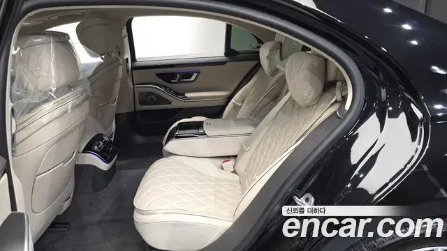 Mercedes-Benz S-Class 2023 — Фото 11/20