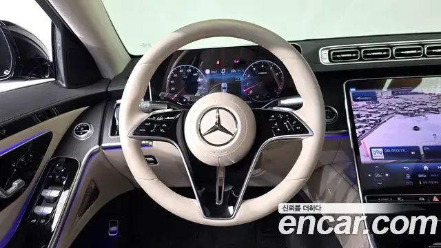 Mercedes-Benz S-Class 2023 — Фото 13/20