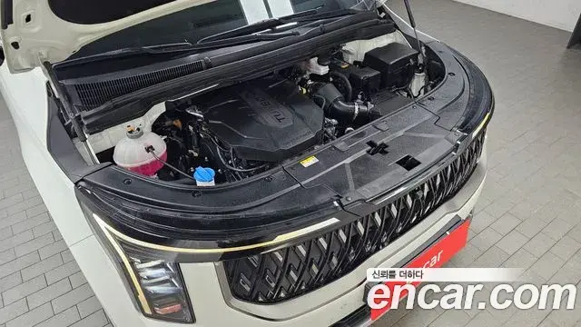 Kia Carnival 2024 — Photo 6/20