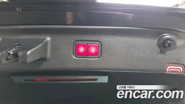 Mercedes-Benz S-Class 2022 — Photo 16/20